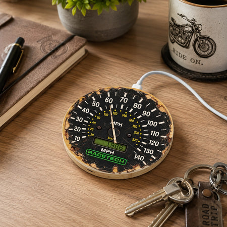 Ford Escort Mk1 15W Bamboo Wireless Charger & Gift Bag Speedometer Gift