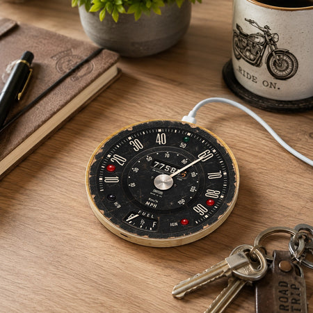 Classic Mini Cooper 15W Bamboo Wireless Charger & Gift Bag Speedometer Gift