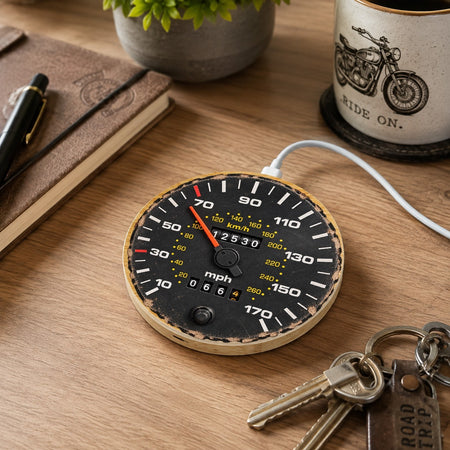 Ford Sierra RS Cosworth 15W Bamboo Wireless Charger & Gift Bag Speedometer Gift