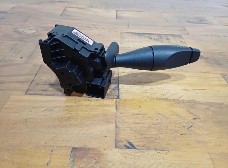 Genuine Ford Fiesta mk6 ST150 indicator information display stalk 2005-2008