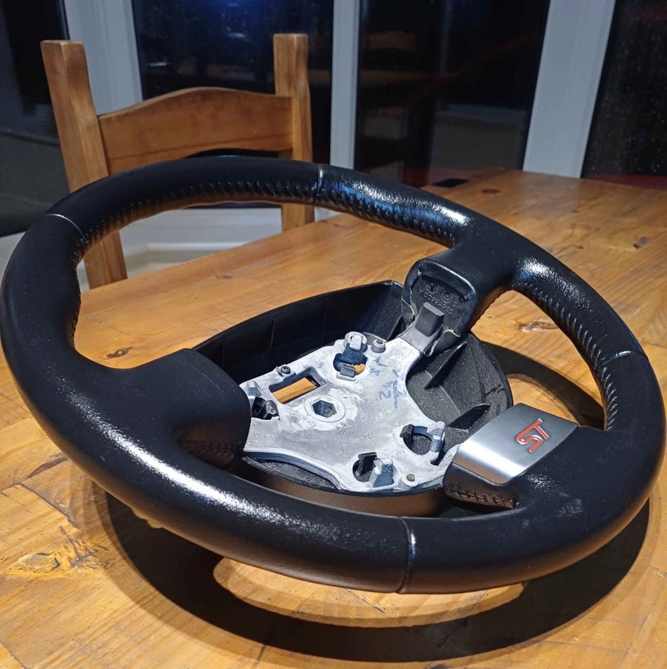Genuine Ford Fiesta mk6 ST150 leather steering wheel 2002-2008
