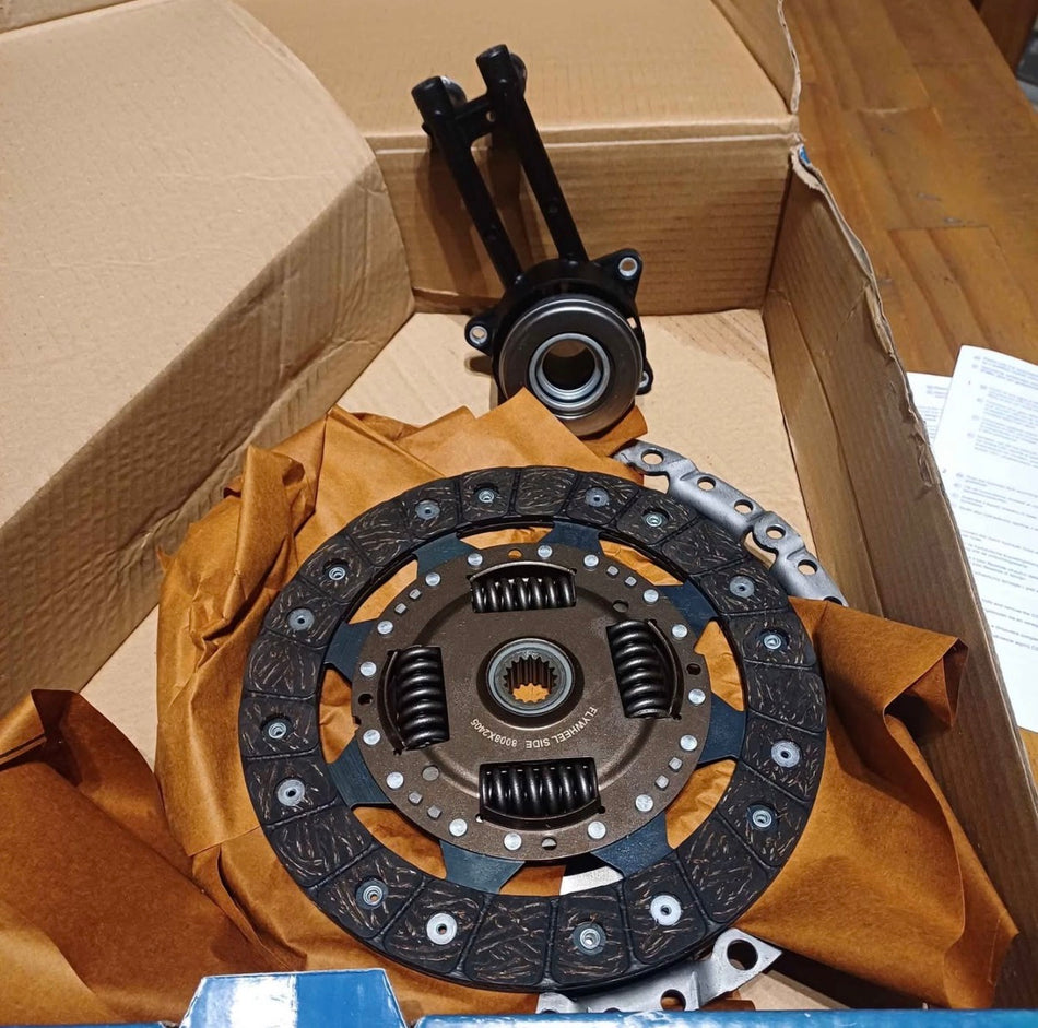 BRANDNEW! Ford Fiesta mk6 mk7 1.6 16v 3 piece clutch kit Rymec JT7844029 220mm 2002-2014