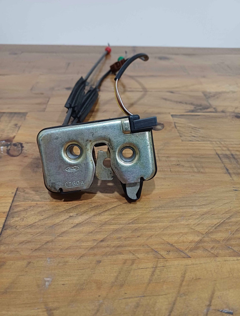 Genuine Ford Fiesta mk6 Rear boot tailgate latch catch remote release 2002-2008 ST