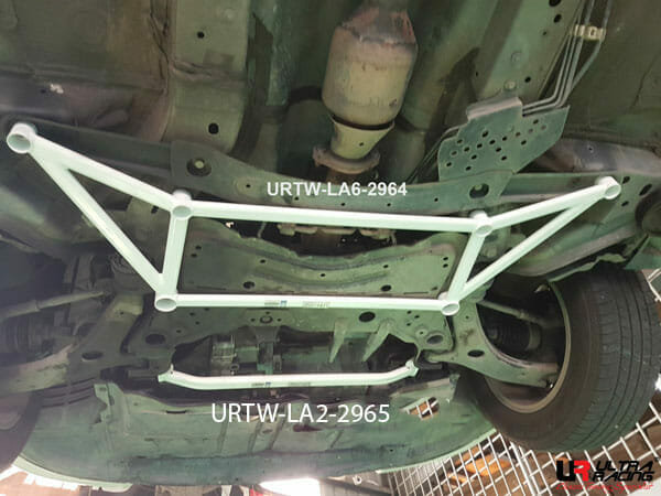 Ultra Racing Rear Anti Roll Bar AR20-1903