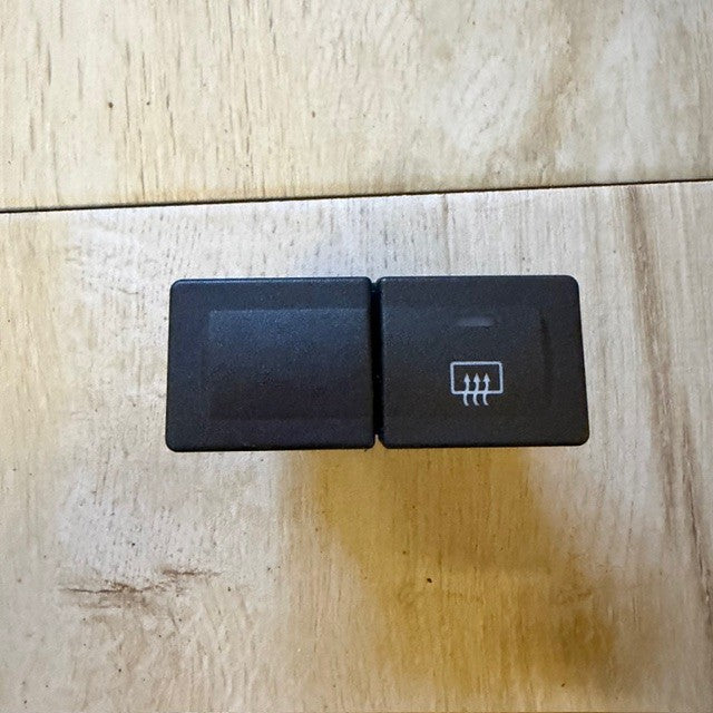USED Mk6 Fiesta Heated Rear Screen Switch